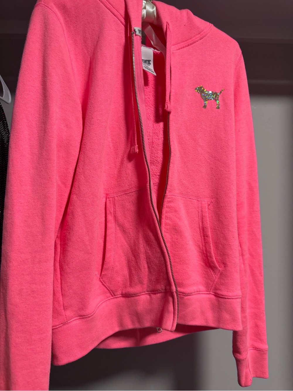 PINK Victoria's Secret Girls' coral Sequin 'LOVE PINK' Hoodie - Picture 2 of 5
